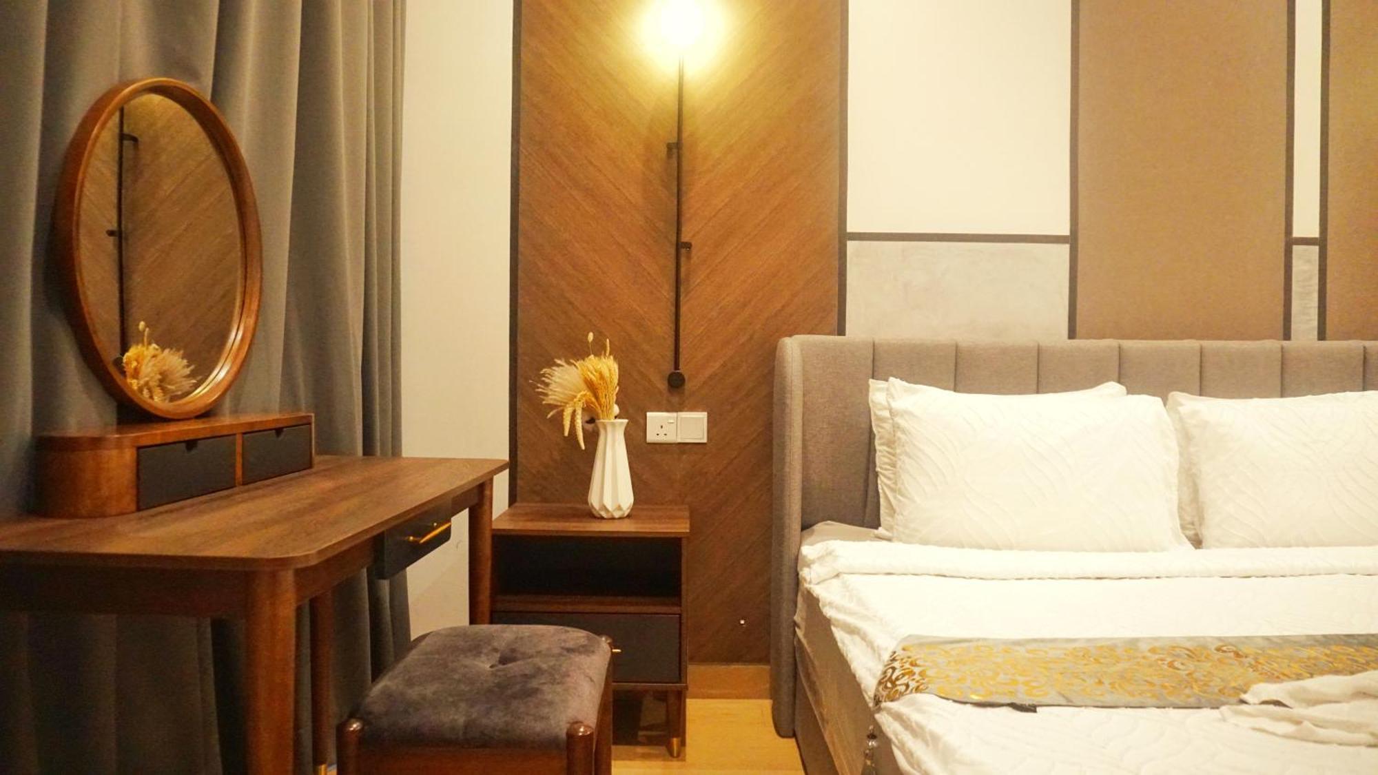 Lalaport At Lucentia Bukit Bintang Center Pangsapuri *