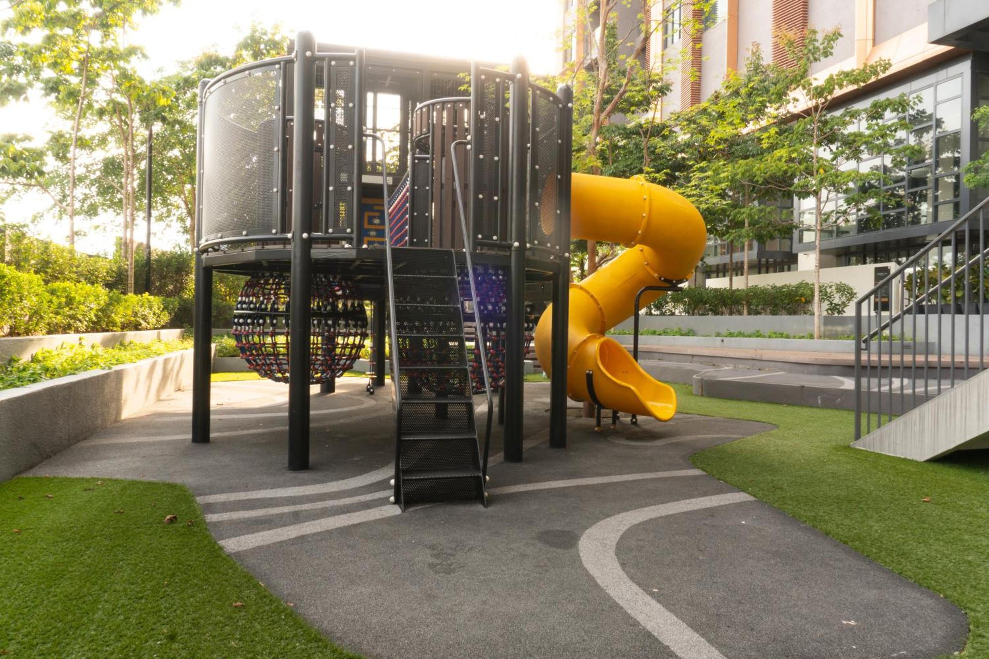Lalaport At Lucentia Bukit Bintang Center *