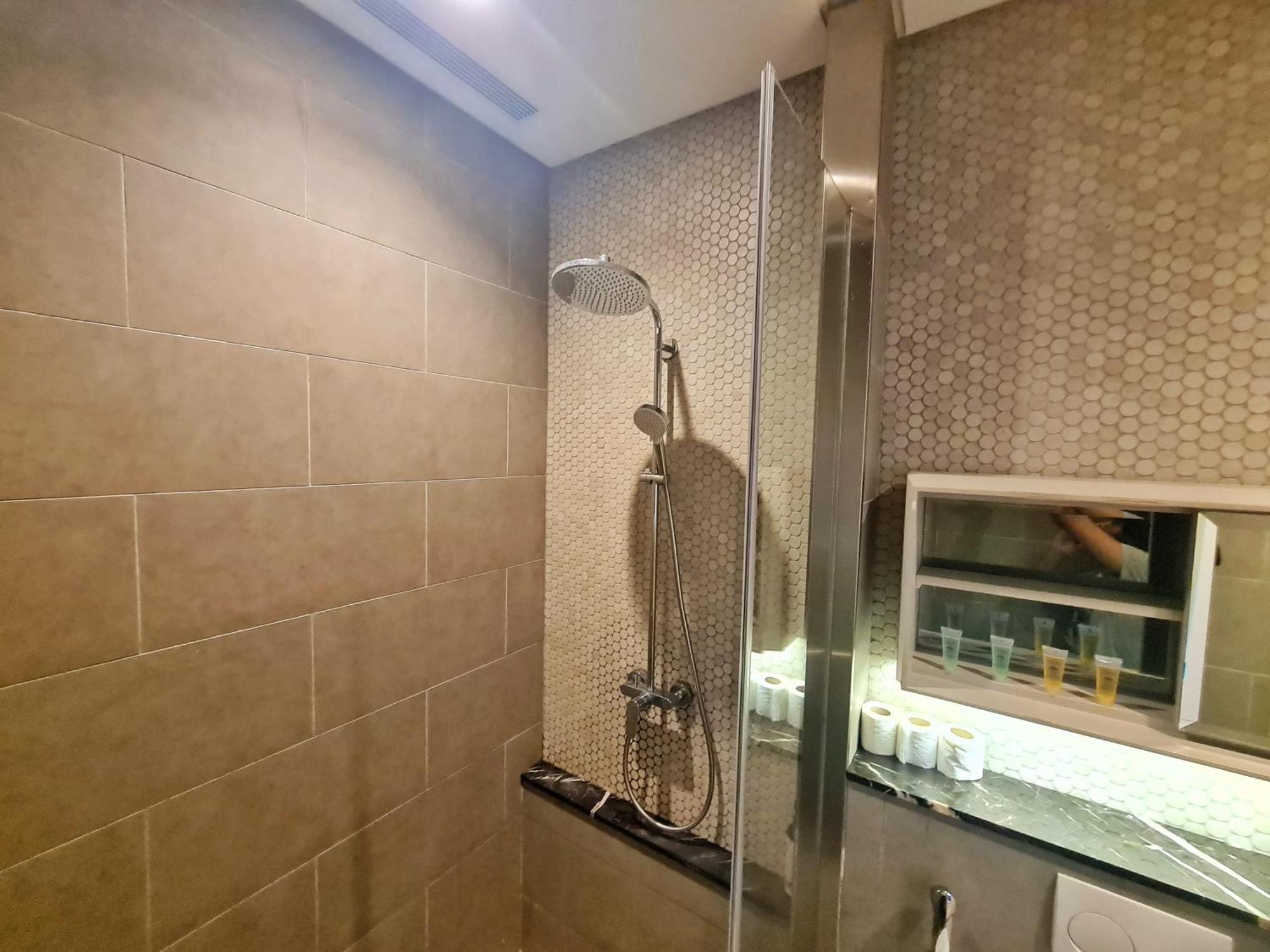 Lalaport At Lucentia Bukit Bintang Center Apartment